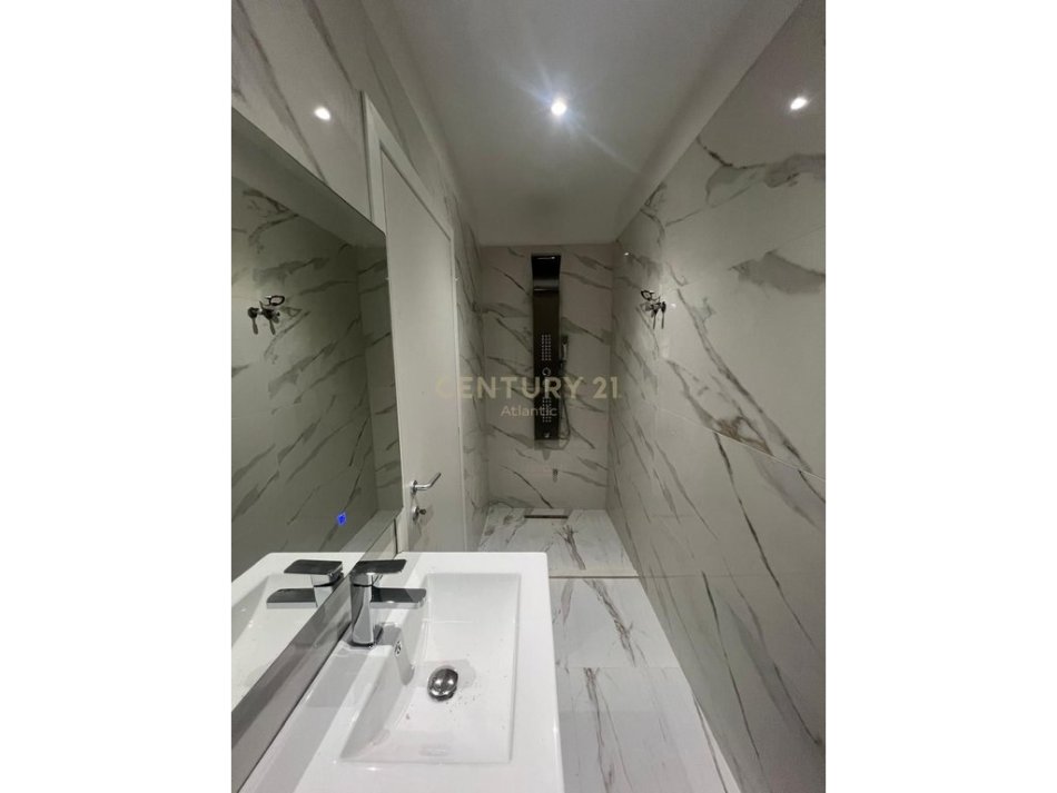 Durres, shitet apartament 1+1 Kati 5, 58 m² 125.000 € (Shkembi Kavajes)
