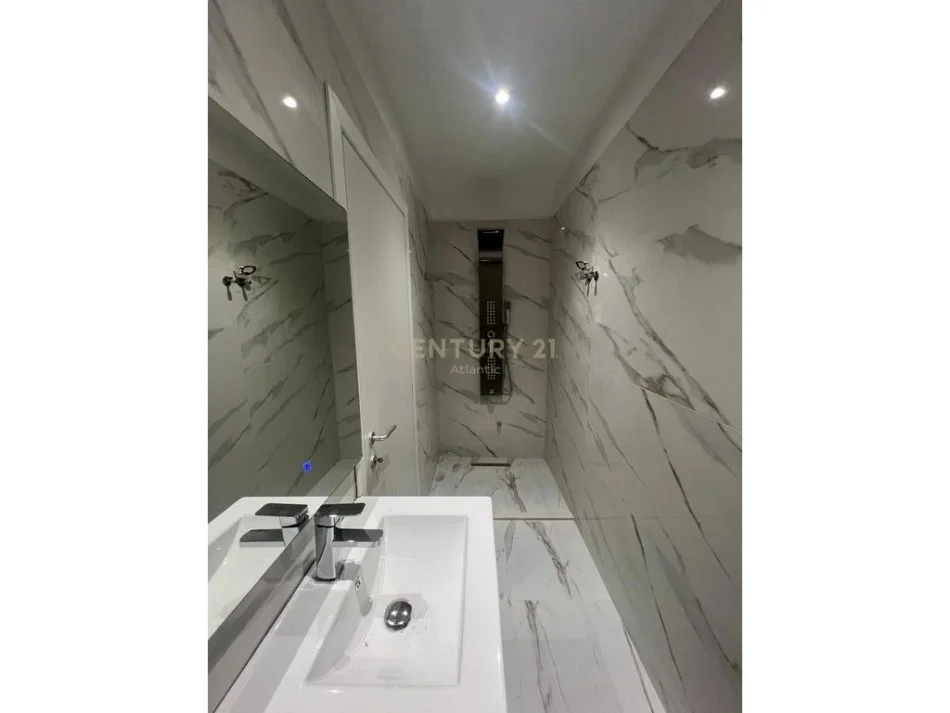 Durres, shitet apartament 1+1 Kati 5, 58 m² 125.000 € (Shkembi Kavajes)