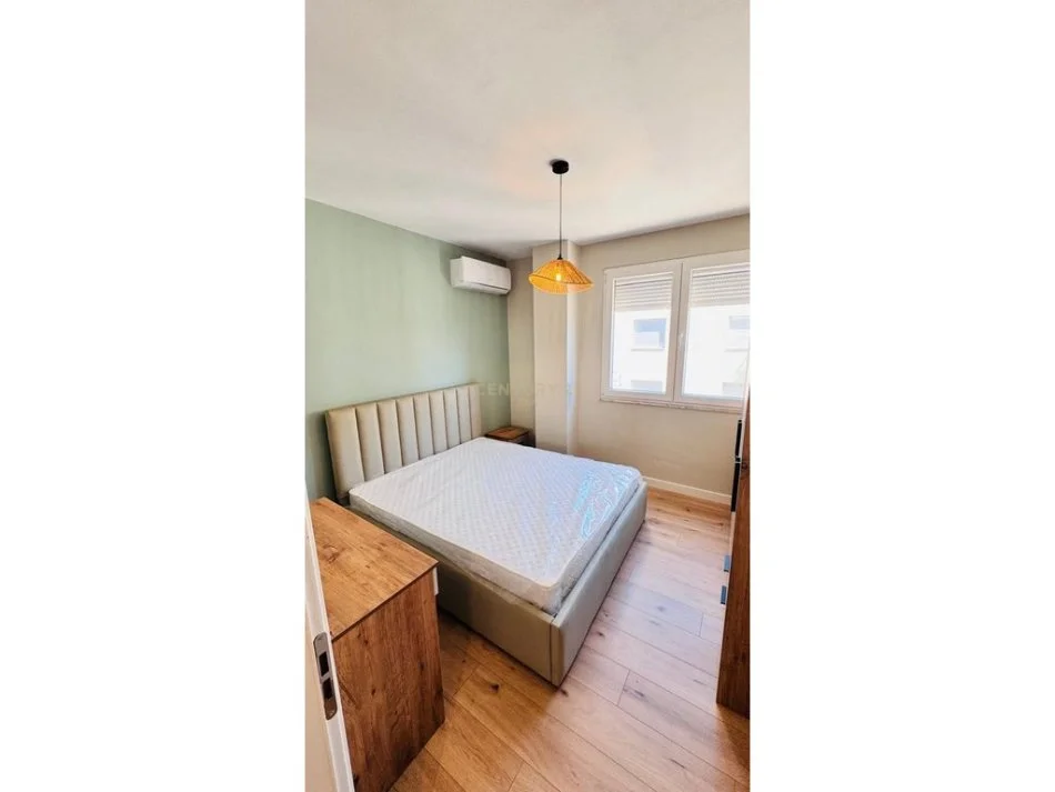 Durres, shitet apartament 1+1 Kati 4, 60 m² 84.000 € (Bulevardi i Pishave)