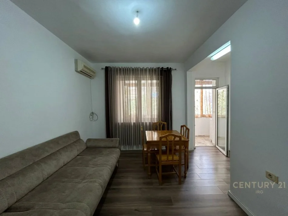 Tirane, shes apartament 2+1 Kati 2, 70 m² 135.000 € (Ish Tregu Eleketrik)