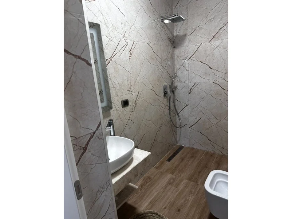 ‼️  𝐉𝐞𝐩𝐞𝐭 𝐦𝐞 𝐐𝐞𝐫𝐚 𝐀𝐩𝐚𝐫𝐭𝐚𝐦𝐞𝐧𝐭 𝟐+𝟏+𝟐 𝐭𝐞𝐤 𝐕𝐢𝐥𝐚𝐭 𝐆𝐣𝐞𝐫𝐦𝐚𝐧𝐞  ‼️