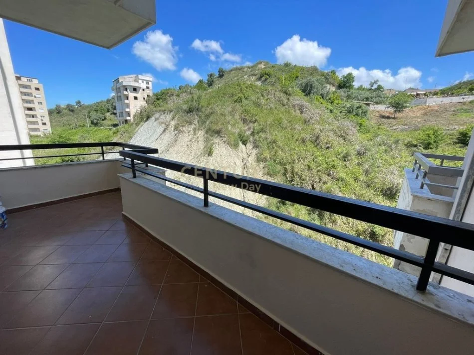 Durres, shitet apartament 1+1 Kati 4, 73 m² 73.000 € (SHITET APARTAMENT 1+1 TEK SHKEMBI I KAVAJES!)