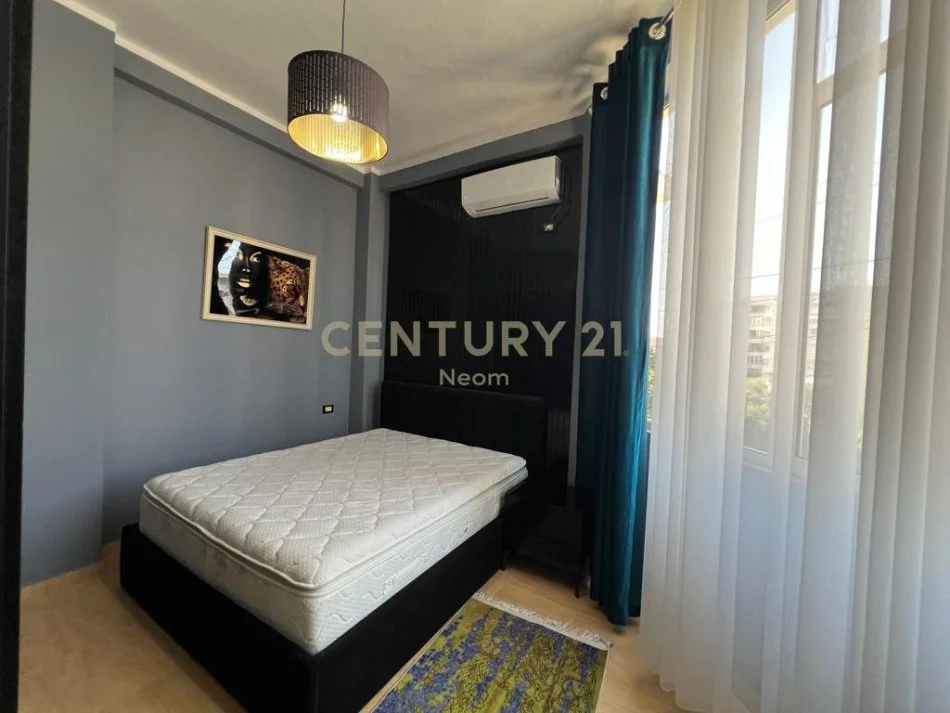 Tirane, shitet apartament 1+1+Aneks Kati 1, 58 m² 75.000 € (Neom114756)