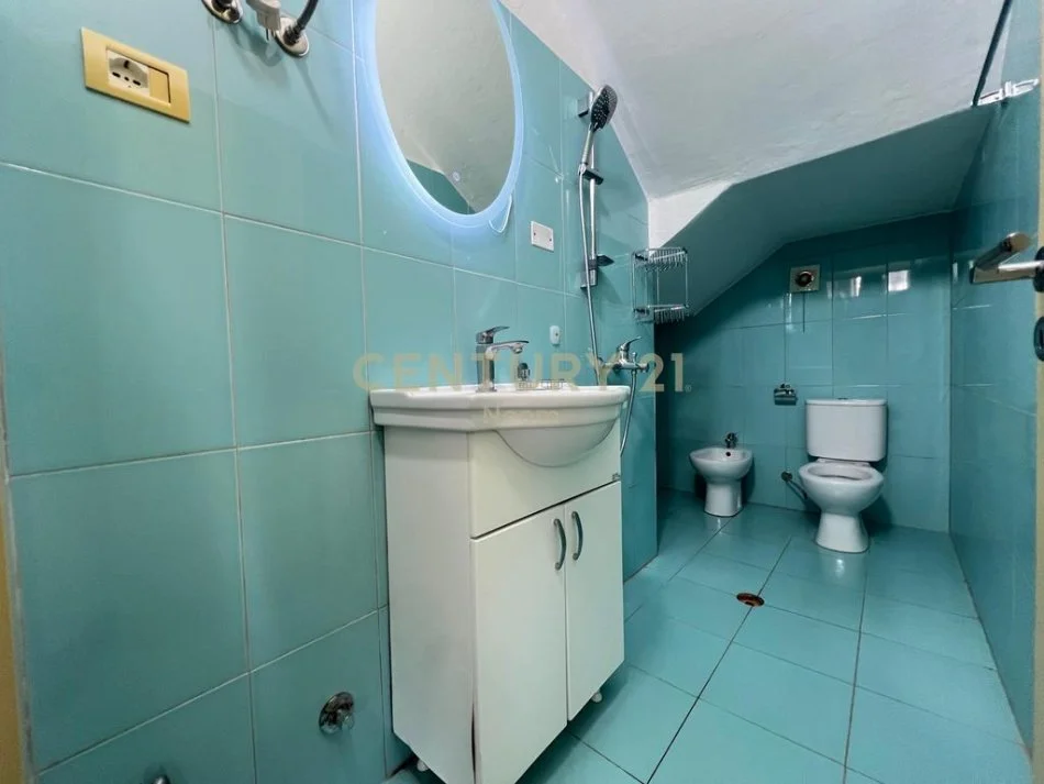 Tirane, shes apartament 1+1 Kati 1, 58 m² 75.000 € (Fresk)