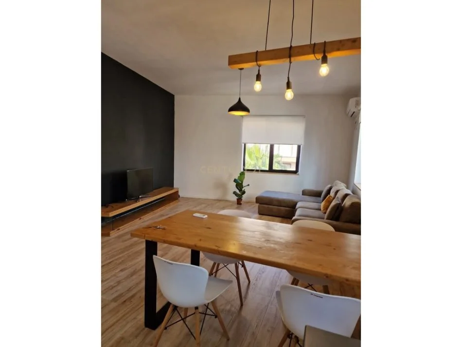 Durres, jepet me qera apartament 2+1 Kati 2, 106 m² 550 € (Bulevart Durres)