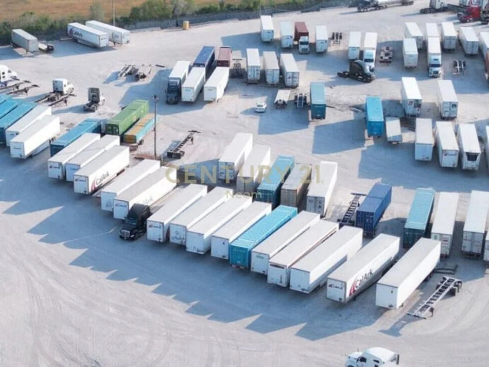 Tirane, jepet me qera toke , 6.000 m² (VAQARR)