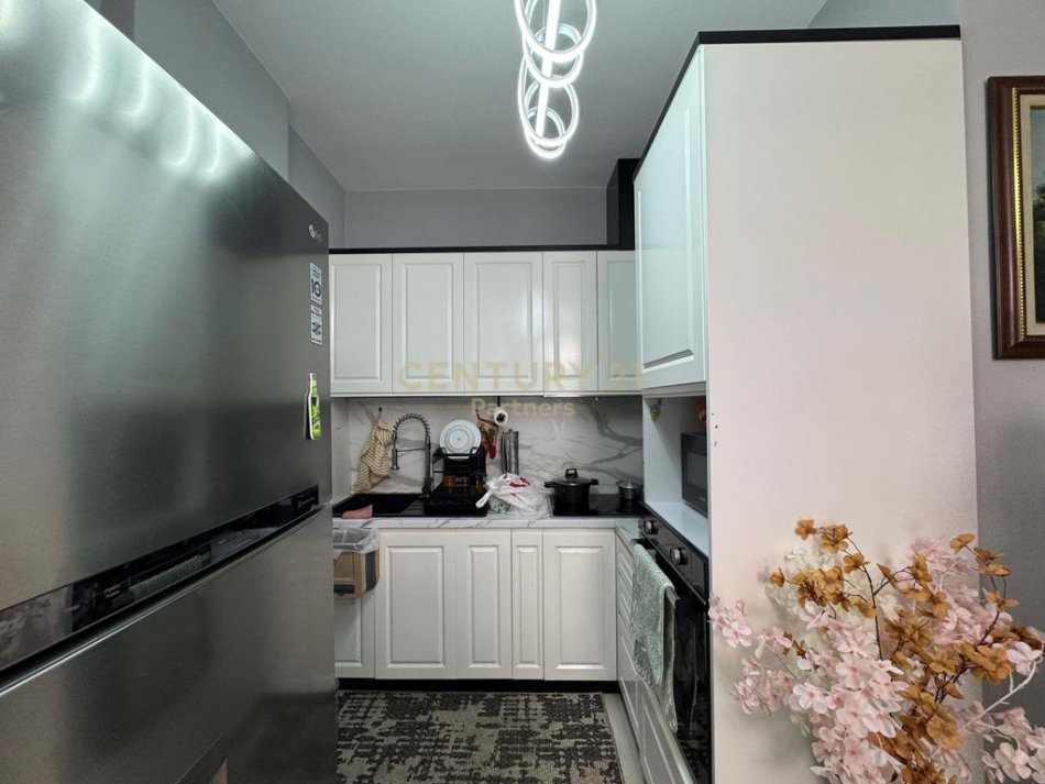 Shqiperi, shitet apartament 1+1 Kati 7, 70 m² 145.000 € (DON BOSKO)