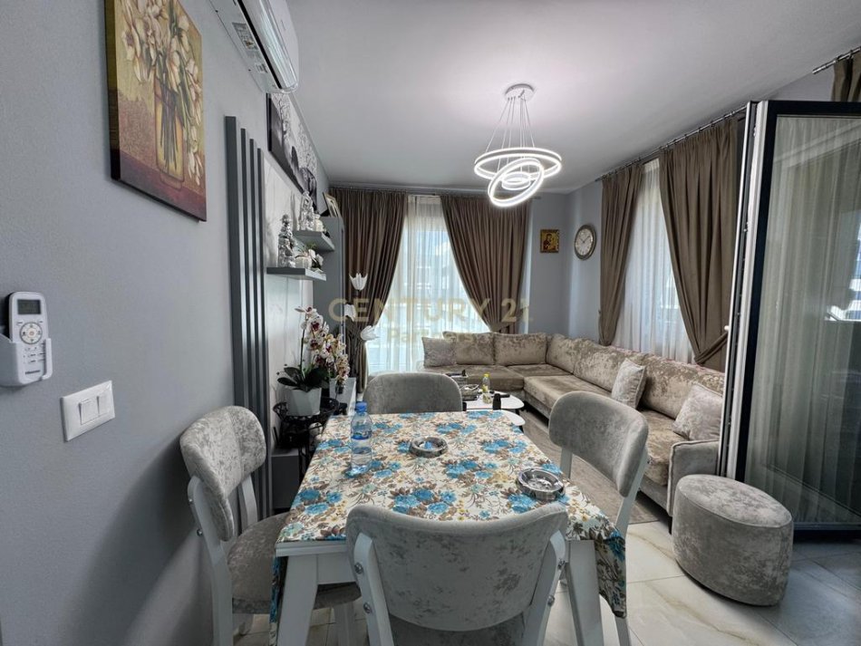 Shqiperi, shitet apartament 1+1 Kati 7, 70 m² 145.000 € (DON BOSKO)