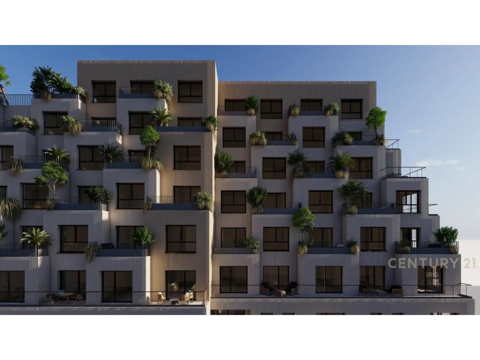 Tirane, shitet apartament 2+1+Ballkon Kati 4, 104 m² 225.000 € (Rruga Vellazen Huta)