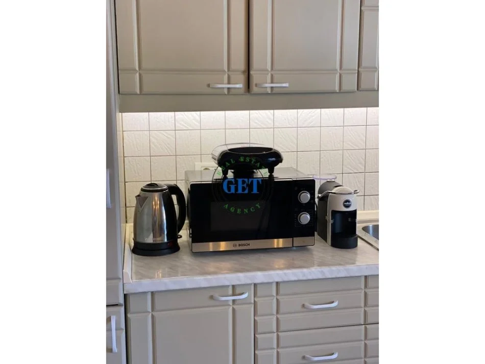 Durres, jepet me qera apartament 1+1+Ballkon Kati 6, 450 m² 450 € 