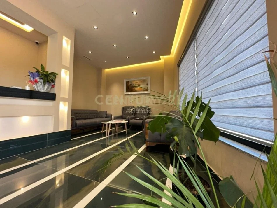 Durres, shitet ambjent biznesi Kati 5, 3.000 m² 3.500.000 € (mali i robit)