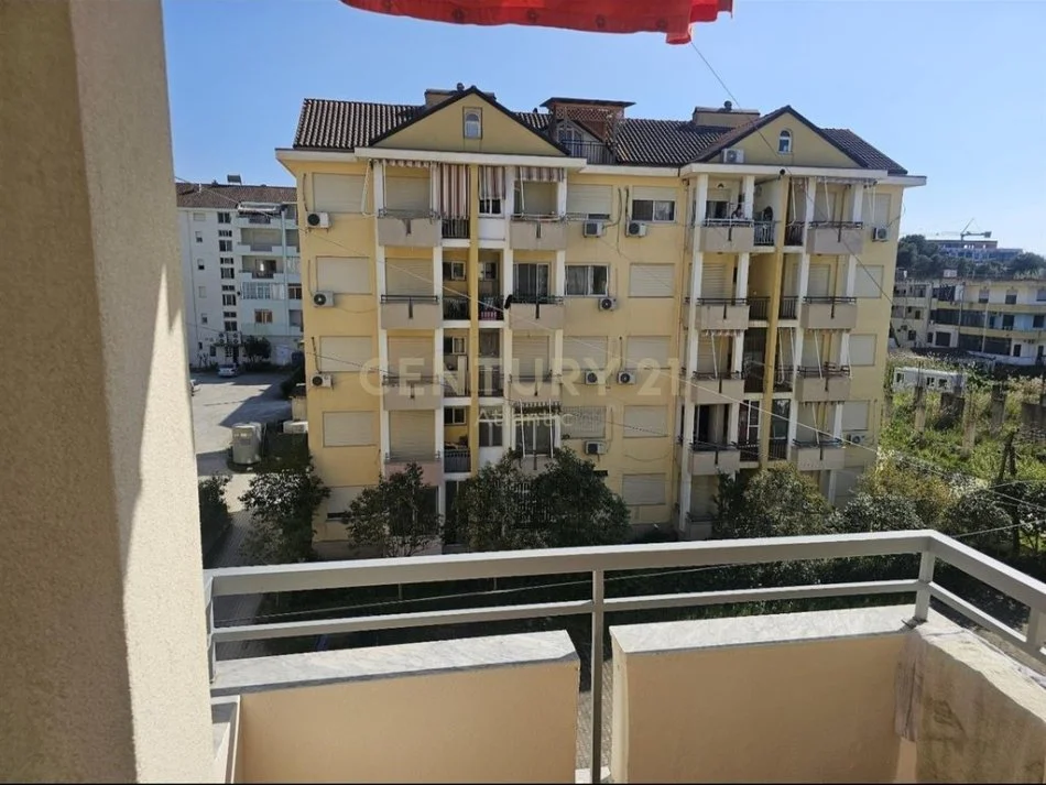 Golem, shitet 1+1+Ballkon Kati 4, 70 m² 83.000 € (Golem)