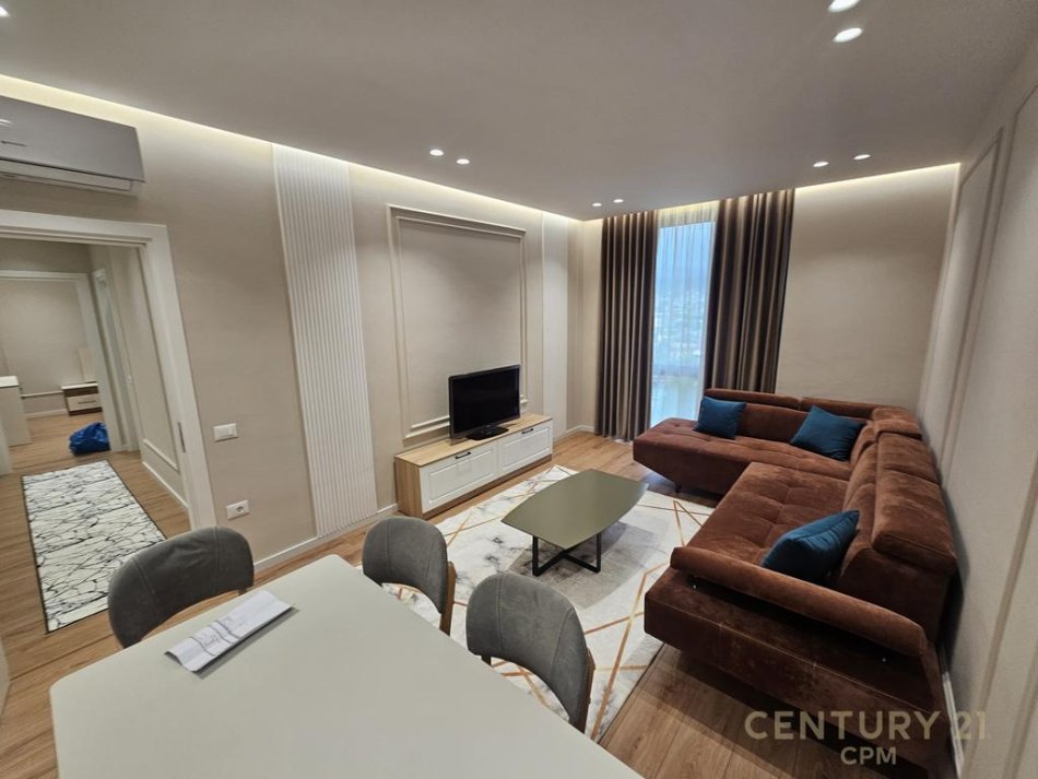 Tirane, jepet me qera 1+1+Ballkon Kati 7, 78 m² 620 € (Bulevardi I Ri)