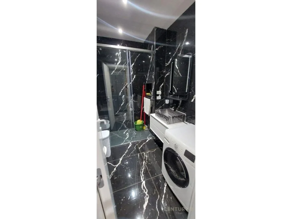 Tirane, shitet apartament 1+1+Ballkon Kati 5, 73 m² 185.000 € (Residenca Foleja e Gjelber)