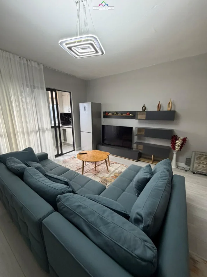 Tirane, jepet me qera apartament 2+1 Kati 7, 80 m² 600 € (ENDRI KEKO)