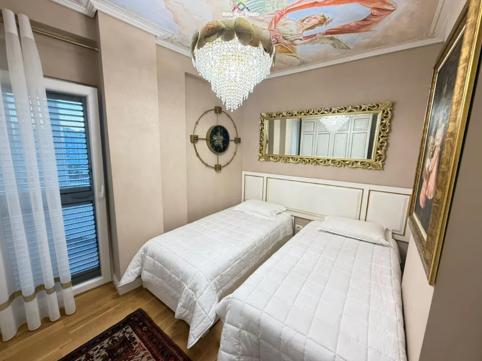 Tirane, jepet me qera apartament 2+1 Kati 9, 80 m² 1.050 € (myslym shyr)