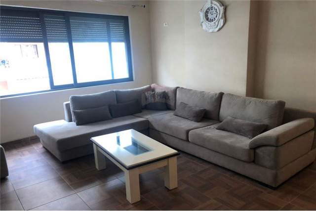 Tirane, jepet me qera apartament 2+1+BLK Kati 2, 93 m² 350 Euro (Astir)