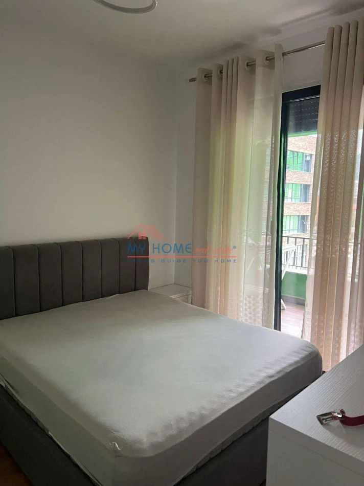 Tirane, jepet me qera apartament 1+1+Ballkon Kati 2, 58 m² 450 € (5 Maji)