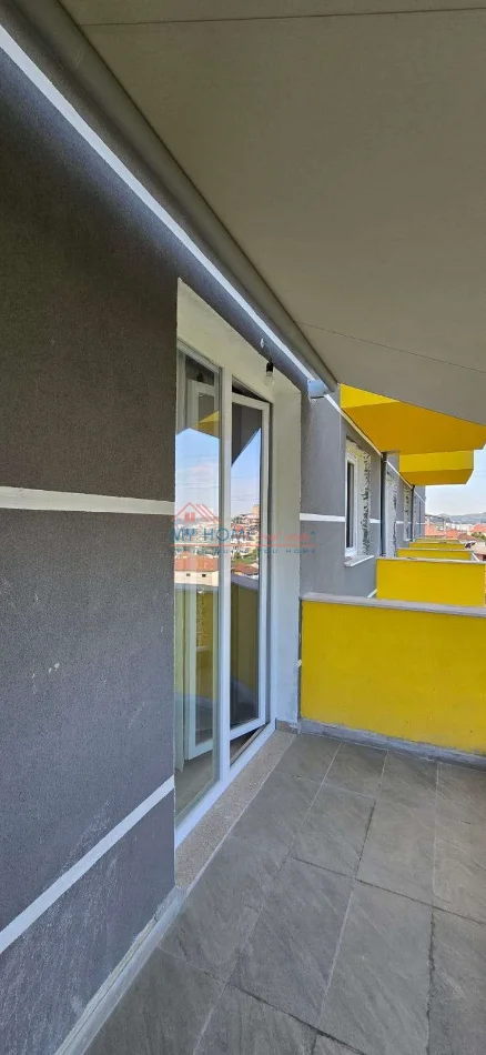 Tirane, jepet me qera 1+1+Ballkon Kati 4, 60 m² 350 € 