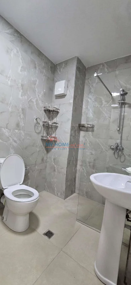 Tirane, jepet me qera 1+1+Ballkon Kati 4, 60 m² 350 € 