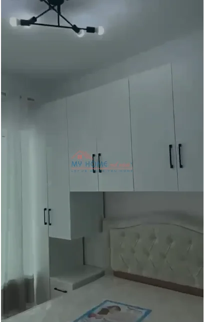 Tirane, jepet me qera apartament 1+1+Ballkon Kati 7, 48 m² 400 € (Rruga Pasho Hysa, Kompleksi Kadiu)