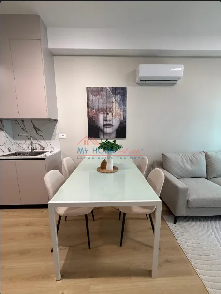 Tirane, jepet me qera apartament 1+1+Ballkon Kati 3, 60 m² 430 € (Rruga Pasho Hysa, Kompleksi Kadiu)