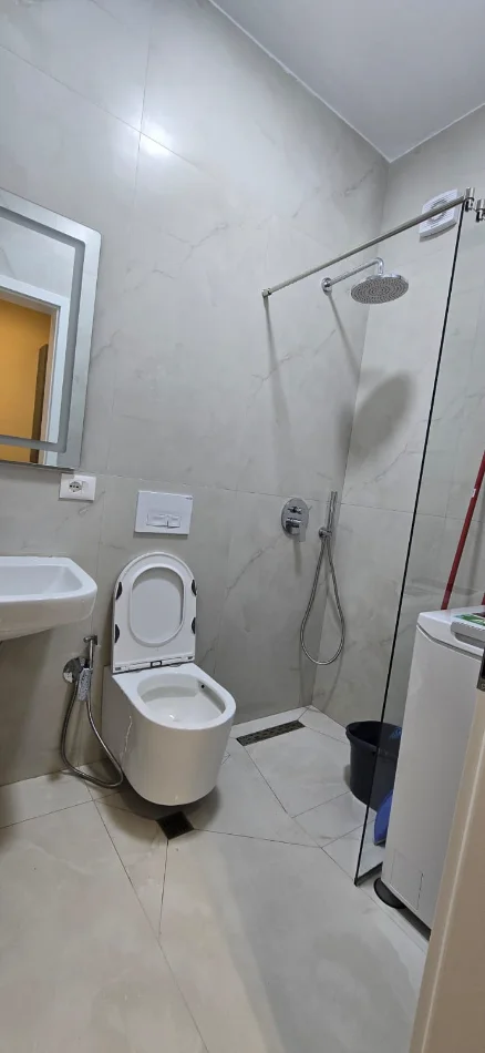 Tirane, jepet me qera nga Pronari, pa-komision apartament 1+1 Kati 7,
