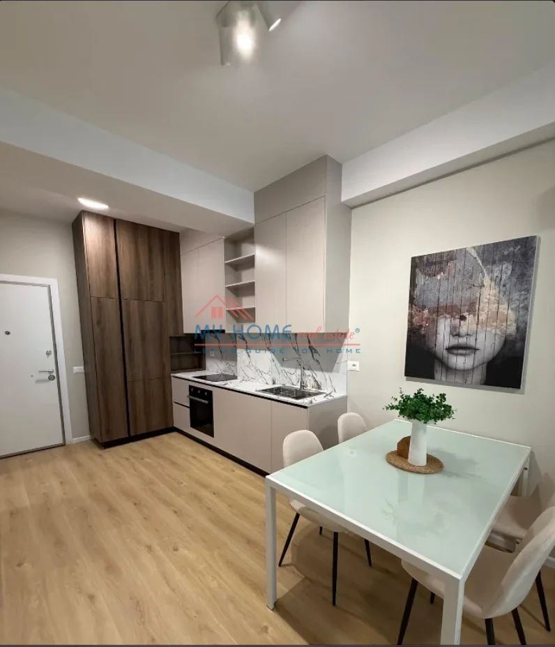 Tirane, jepet me qera apartament 1+1+Ballkon Kati 3, 60 m² 430 € (Rruga Pasho Hysa, Kompleksi Kadiu)