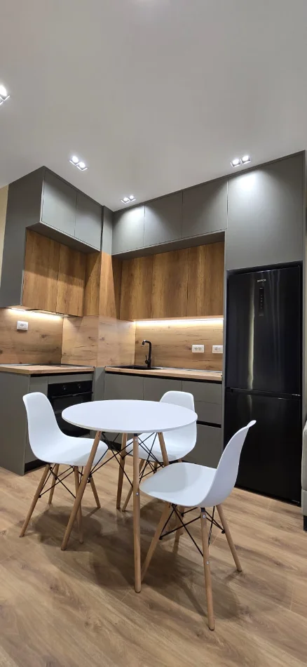 Tirane, jepet me qera nga Pronari, pa-komision apartament 1+1 Kati 7,