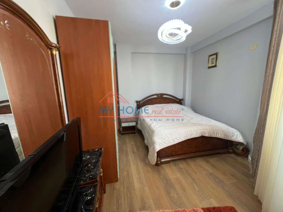 Tirane, shitet apartament 1+1+Ballkon Kati 1, 64 m² 89.000 € (Fresk)