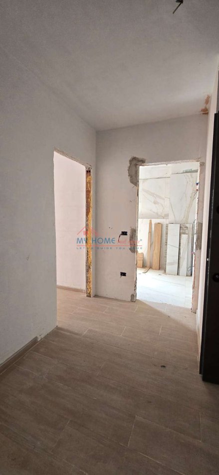Tirane, shitet apartament 1+1+Ballkon Kati 1, 73 m² 139.460 € (Jordan Misja)