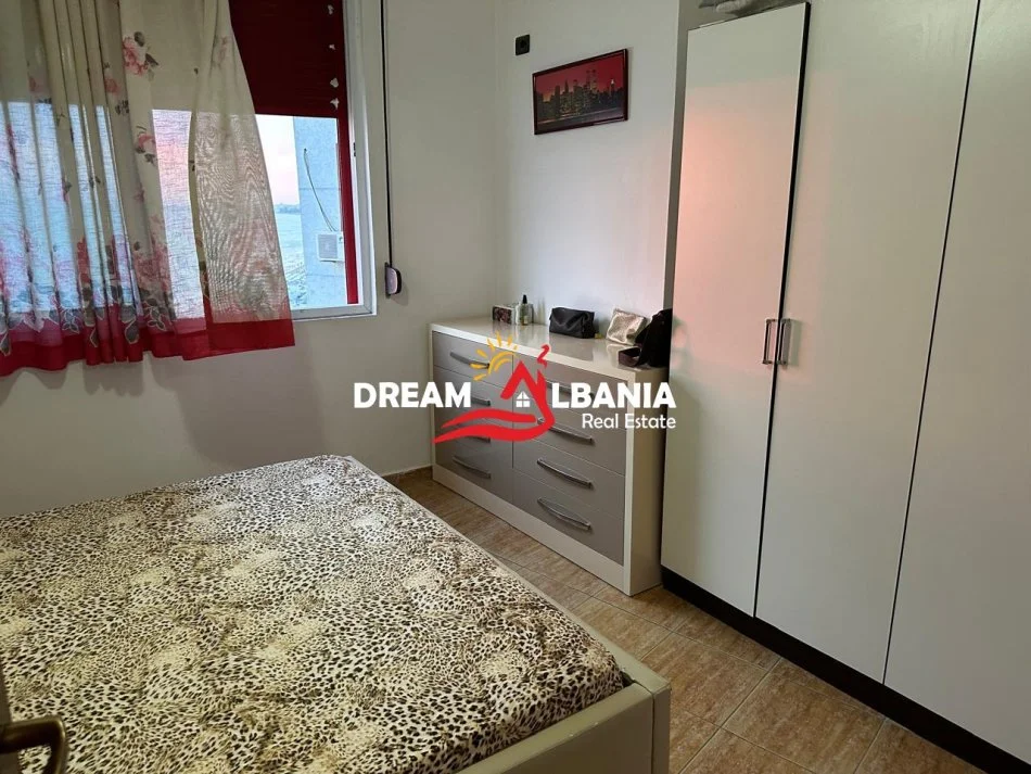 Golem, jepet me qera apartament 1+1 Kati 9, 85 m² 500 € (ne Golem)