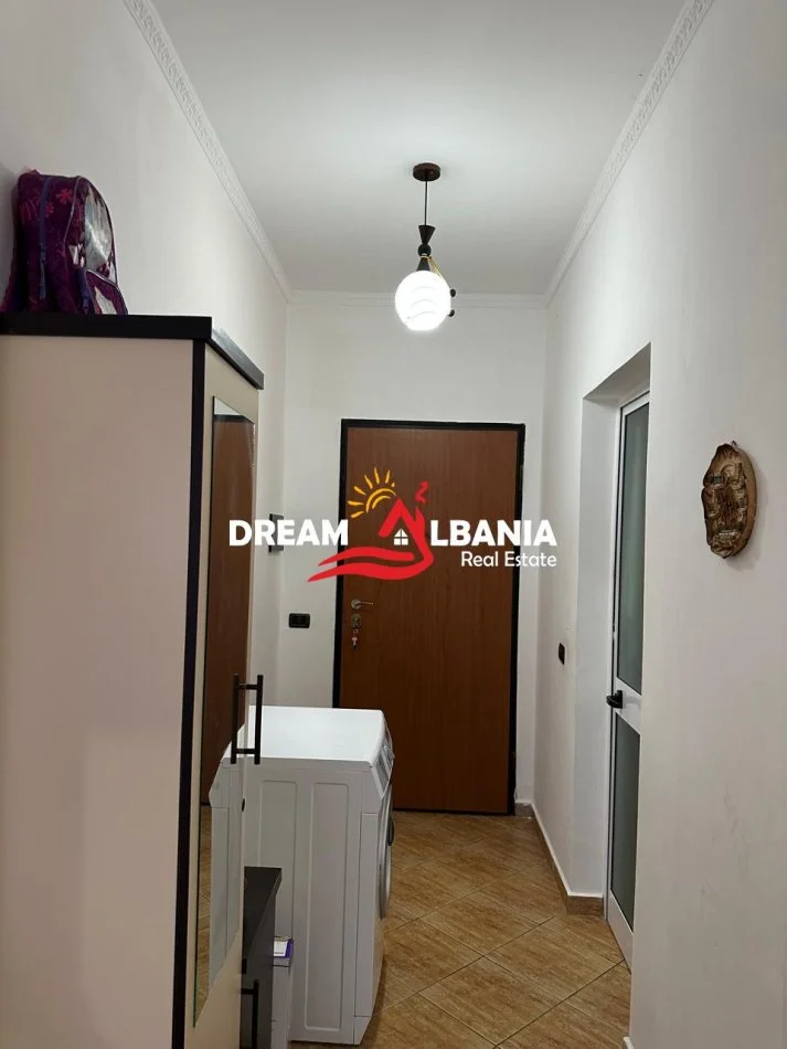 Golem, jepet me qera apartament 1+1 Kati 9, 85 m² 500 € (ne Golem)