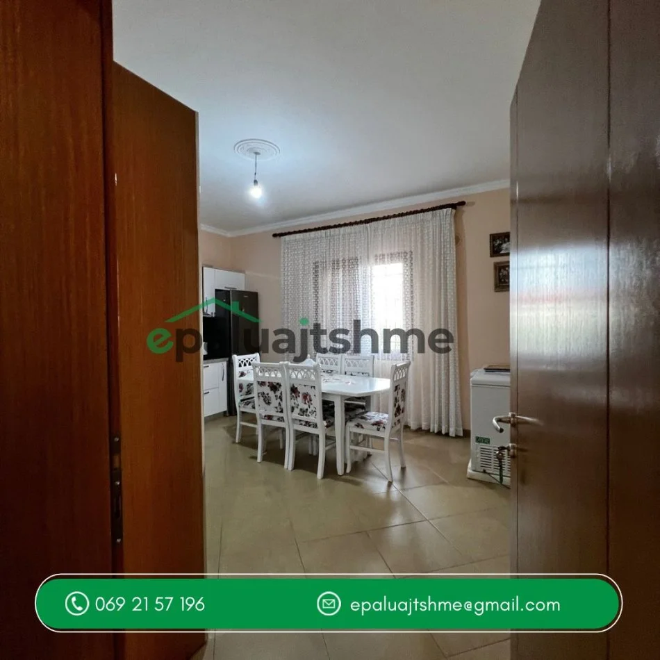 Tirane, shes Vile 2 Katshe Kati 2, 240 m² 500.000 € (Rruga Picar Vore)