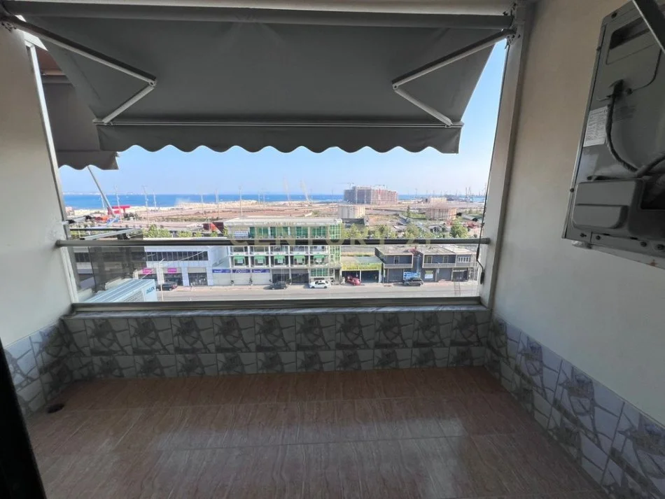 Durres, jepet me qera apartament+verande | Penthouse 2+1 Kati 5, 100 m² 500 € (durres)