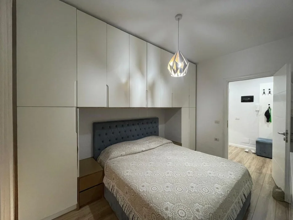 Tirane, shitet apartament 2+1+Ballkon Kati 2, 100 m² 229.000 € (Kodra e Priftit)