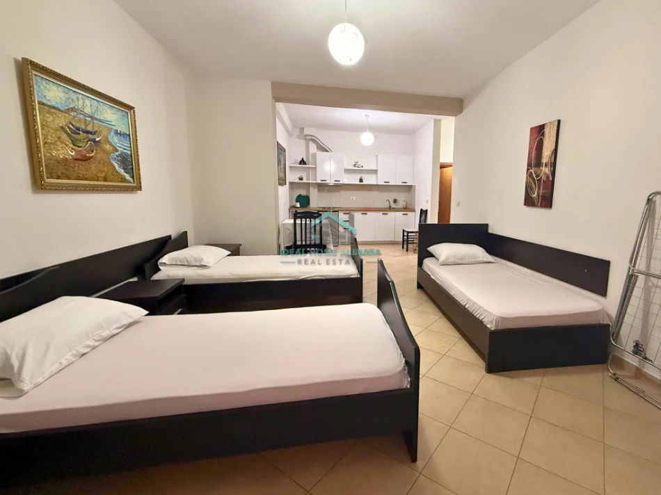 Vlore, shitet apartament 1+1+Ballkon Kati 2, 81 m² 150.000 € (vlore)