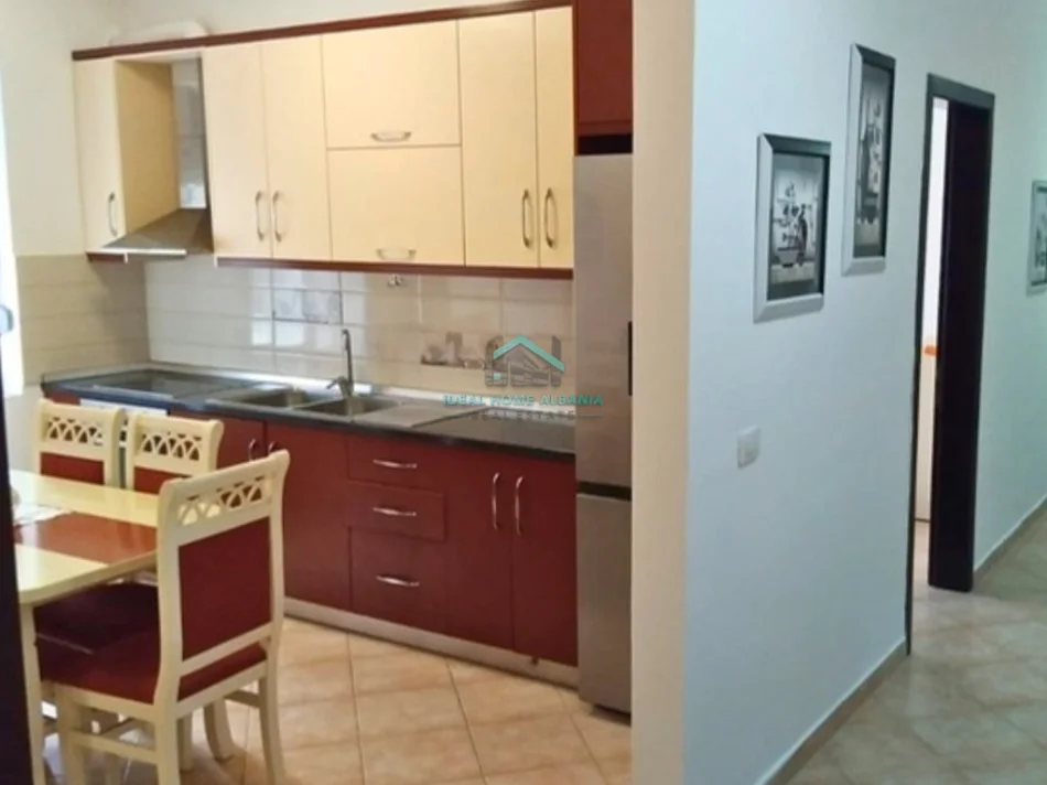 Vlore, shitet apartament 3+1+Ballkon Kati 4, 125 m² 250.000 € (Lungomare, vlore)