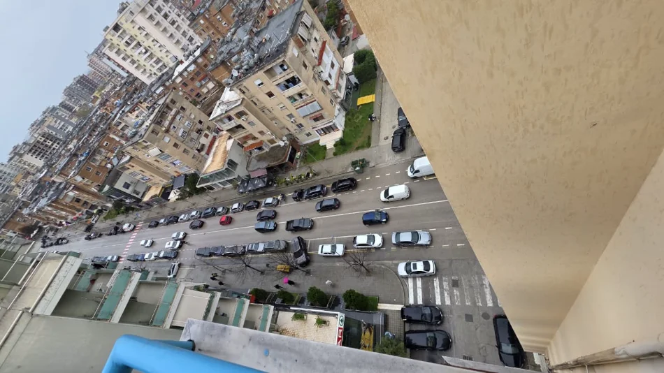 Vlore, shitet apartament 1+1 Kati 8, 80 m² 125.000 € (Rruga Hasan Kushta, Albano Romina, Vlorë)