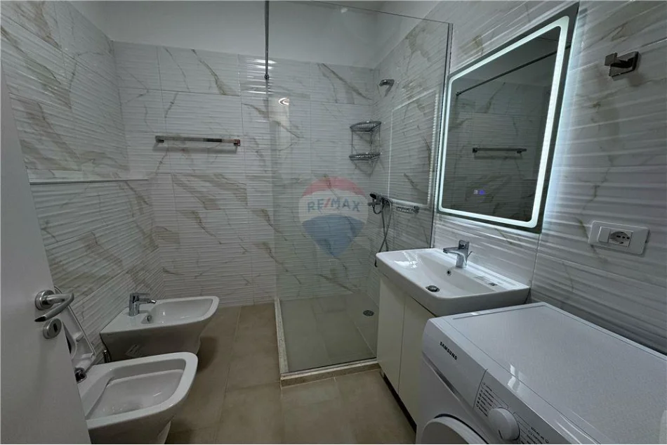 Apartament modern per qira, 2+1 tek ish- Stacioni i Trenit! (750 Euro/muaj)