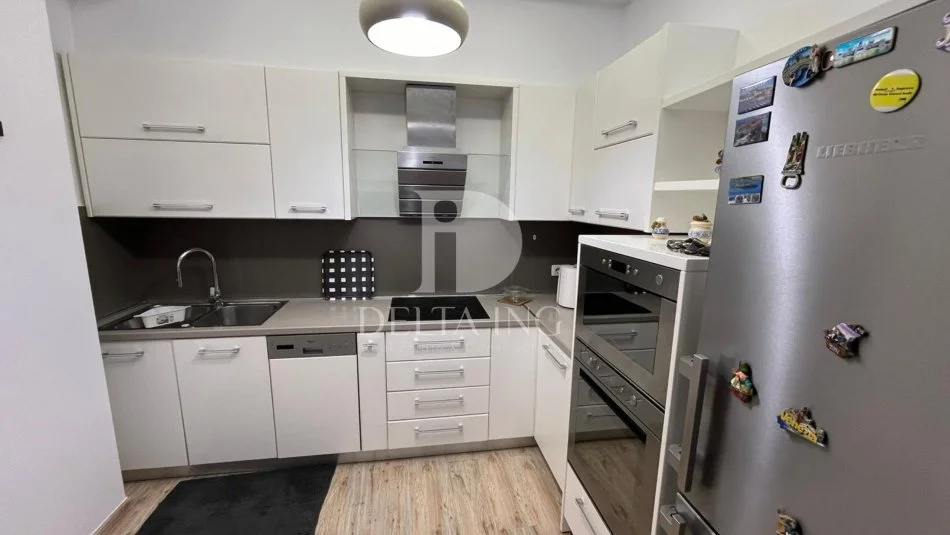 Tirane, shitet apartament 2+1+Aneks+Ballkon Kati 4, 112 m² 269.000 € (Kompleksi Kika 2 Komuna Parisit)