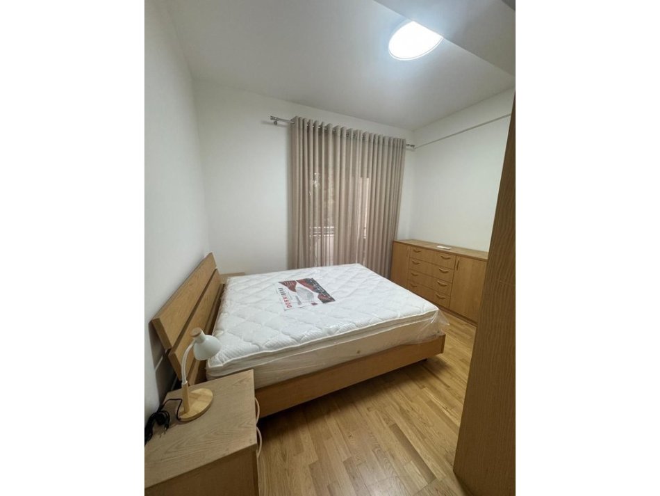 Tirane, jepet me qera apartament 1+1 Kati 3, 68 m² 550 € (Rezidenca Touch of the sun, Sauk)