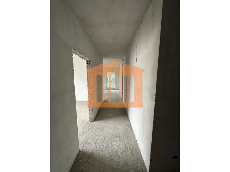 Durres, shitet apartament 2+1+Ballkon Kati 2, 108 m² 75.000 € 