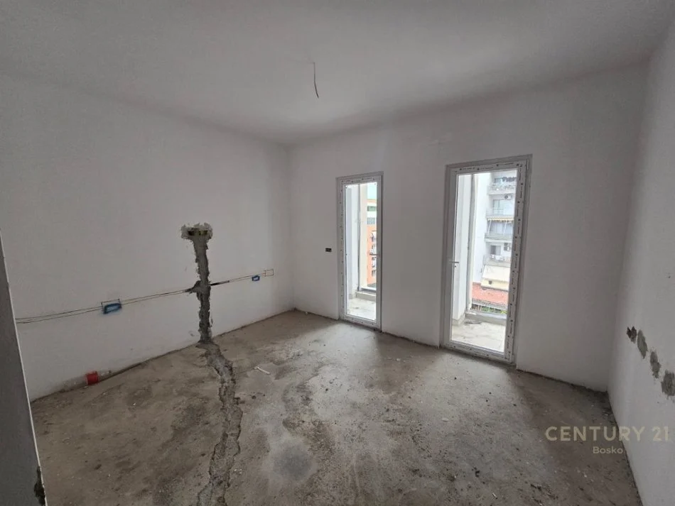 Tirane, shes apartament 3+1+3 , 247 m² 468.000 € (Zogu I Zi)