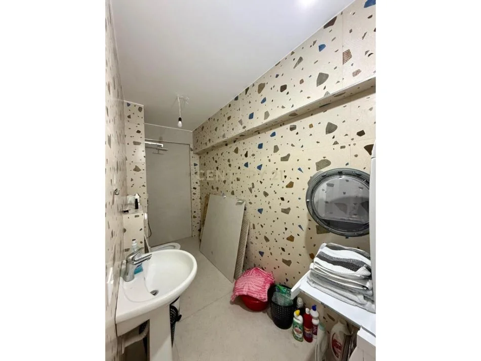 Tirane, shes apartament 2+1+POST PARKIMI , 95 m² 250.000 € (Kodra e Diellit)