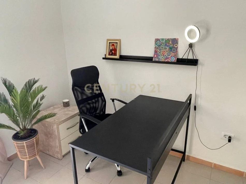 Durres, shitet apartament 1+1 Kati 2, 65 m² 85.000 € (Plazh Hekurudha, Durrës)