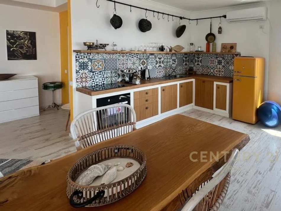 Durres, shitet  apartament tek shkembi i kavajes Kati 15, 122 m² 195.000 € (Shkembi kavajes)