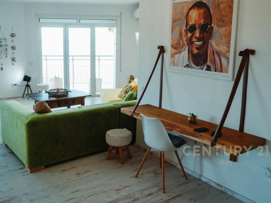 Durres, shitet apartament 1+1 Kati 15, 122 m² 195.000 € (Rruga Lirir)