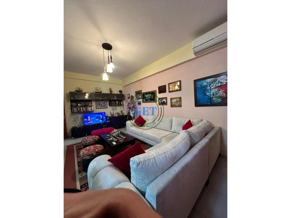 Durres, shitet apartament 2+1 Kati 4, 86 m² 105.000 € (tek Kryqi i Kuq)