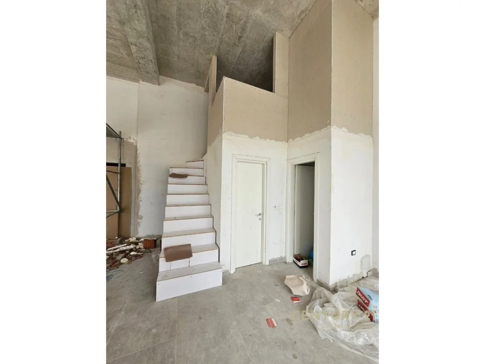 ‼️  𝐉𝐄𝐏𝐄𝐓 𝐌𝐄 𝐐𝐈𝐑𝐀 𝐍𝐉Ë𝐒𝐈 𝐊𝐎𝐌𝐄𝐑𝐂𝐈𝐀𝐋𝐄 𝐌𝐄 𝐅𝐀𝐒𝐀𝐃 𝐍𝐄 𝐑𝐑𝐔𝐆𝐄 (𝐂𝐎𝐑𝐍𝐄𝐑), 𝐏𝐑𝐀𝐍𝐄 𝐈𝐒𝐇 𝐅𝐔𝐒𝐇𝐀 𝐀𝐕𝐈𝐀𝐂𝐈𝐎𝐍𝐈𝐓  ‼️